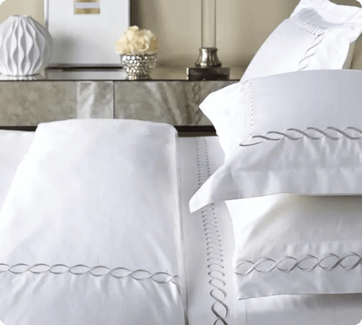 Cotton T300 1cm striped white hotel bedding sheets
